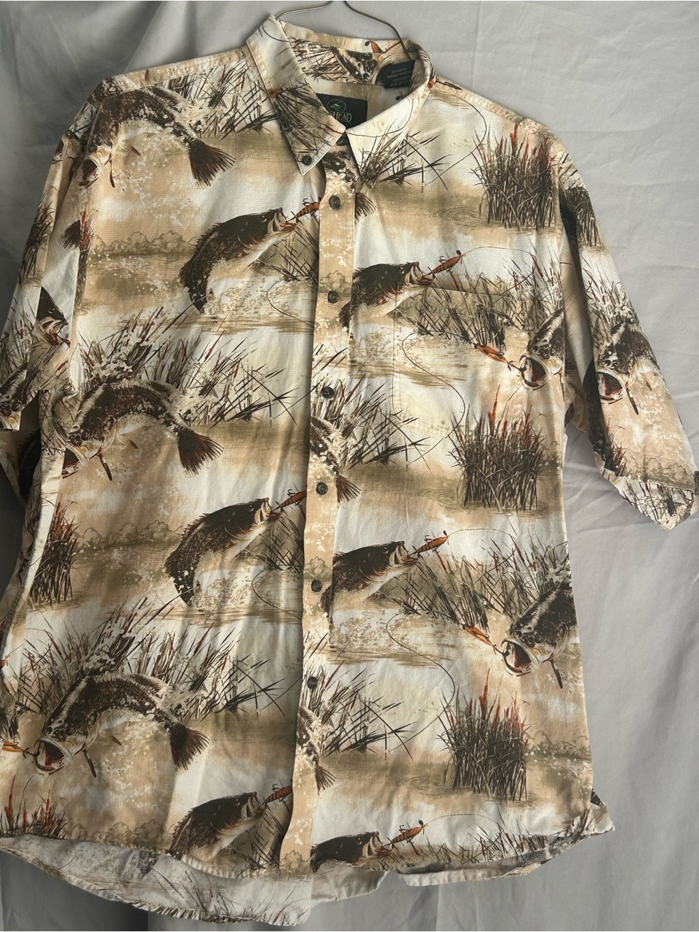 RedHead Beige and Brown Fishing Scene Short-Sleeve Button-Up Shirt